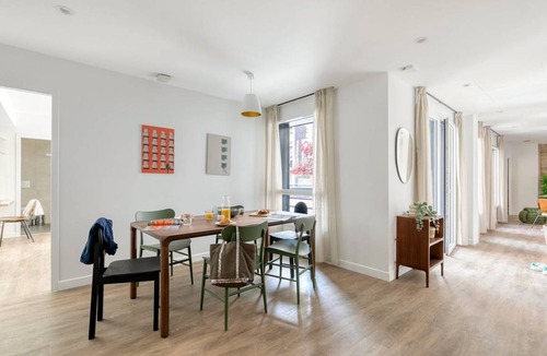 Quartier de Javel Resort | 2000 m² Private room ∙ 1 bedroom ∙ 25 guests