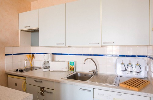 Plobannalec-Lesconil Apartment | 200m from the beach, seaview flat for 2