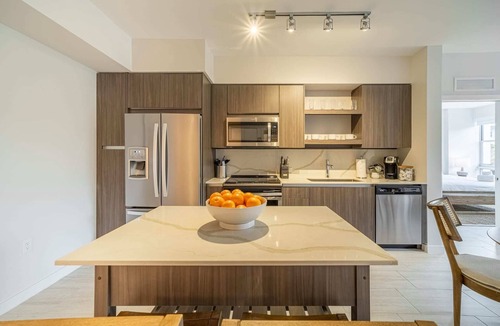 Glenvar Heights Apartment | #201 - Tucker Dadeland