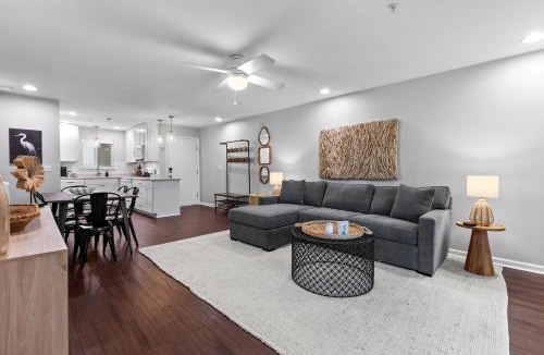 Summerville House | 2017 Marsh Walk Villa