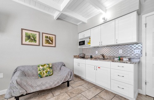Fort Walton Beach Condo | 202 Tropical Isle Studio Suite- Steps to Beach! Reduced MONTHLY Rates