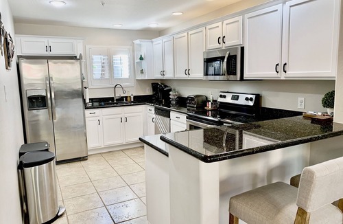 Village Fairways Condo | 2026 Discount North Scottsdale Updated furniture & paint, 1st floor, Poolside
