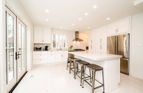 Lakeside House | 2026 NOW OPEN! Lakefront Home With Private Beach!