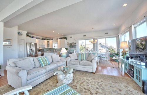 Harvey Cedars House | 2026 Ocean View Completely upgraded-New everything 2026 Rates