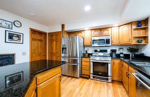 Michigan City House | (2026 OPEN!) Five Minute Walk To The Beach! Three Night Min!