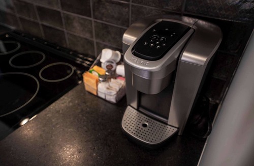 Baie-St-Paul Apartment | 203 | Luxury Coffee Bean Condo | Pool & View