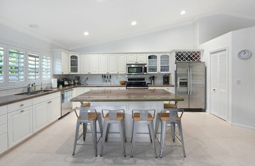 Lighthouse Point House | 2041 Managed By Brampton Park