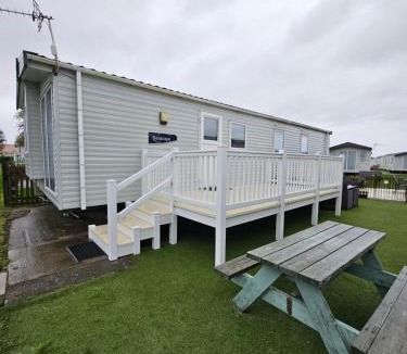 Brean Apartment | 205 Holiday Resort Unity 6 berth No Pets Passes Optional