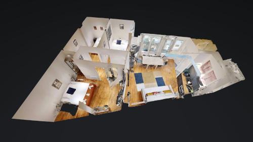 Porte-Saint-Martin Apartment | 205-Suite Villa Valmy