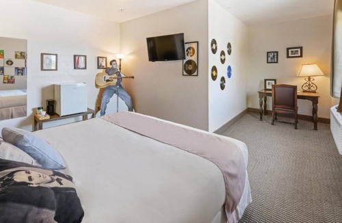 Gonzales House | 206 - Historic Alcalde Hotel - Yes! We're open! 2022