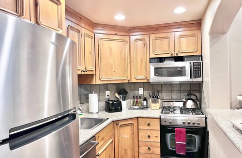 Midway Villa | 2068 | Premium King Villa | Near Park City Ski