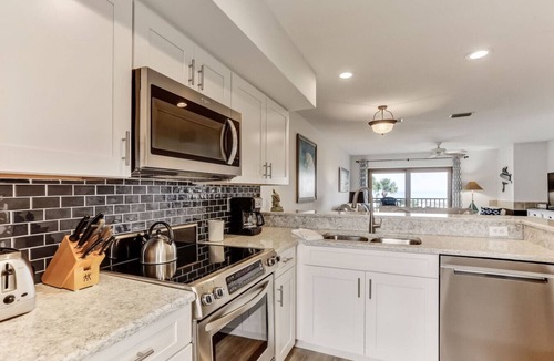 Amelia City Condo | 208 Sailmaker - Amelia Sunrise