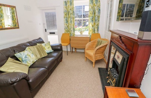 Kendal Cottage | 21 Entry Lane