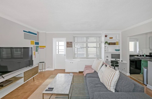 Peachtree Center Condo | 21 first floor cozy condo in the center of DT Atlanta