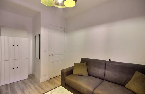 Saint-Germain-des-Pres Apartment | 21 m² Apartment ∙ 2 guests