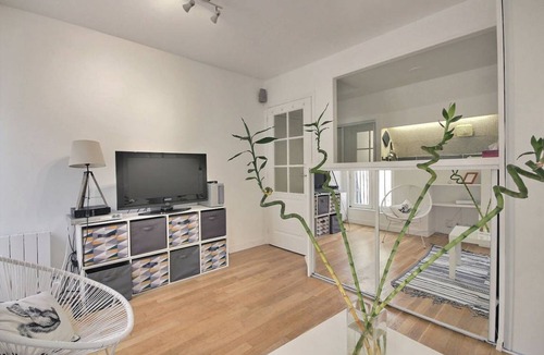 Ternes Apartment | 21 m² Apartment ∙ 2 guests