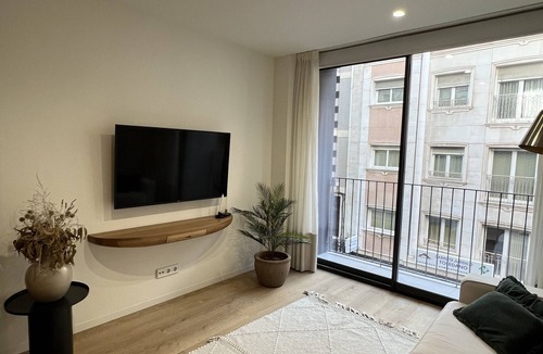 Ensanche Diputacion Apartment | 21 Reyes Catolicos Premium Homes - Deluxe Home