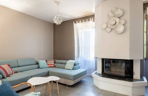 Aubenas House | 210 m² House ∙ 3 bedrooms ∙ 8 guests