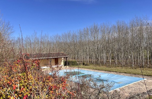 Rives House | 210 m2 villa between nature and bastide in Rives