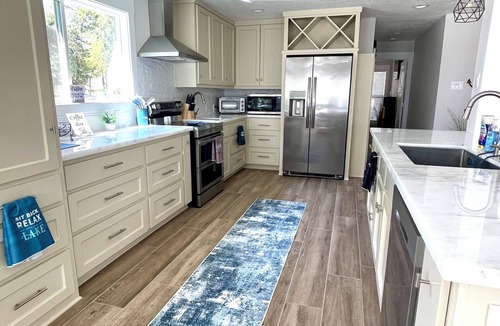 Walden on Lake Conroe House | 2100 Sq Ft, 4/3, A stone’s throw from Lake Conroe