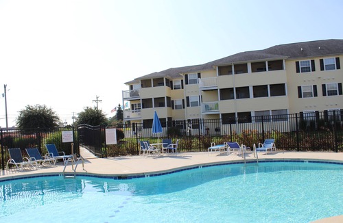 Rehoboth Beach Condo | 2103 Palms, 2-bedroom condo, Many June dates still available at discounted rates