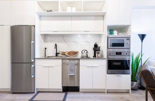 Stratford Condo | 211 · The Baldwyn Loft - 2 Bedrooms - Downtown
