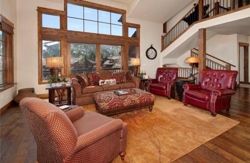 Keystone Villa | 214 Caravelle Drive
