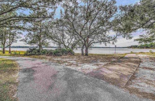 Navy Point House | 214 Payne Rd