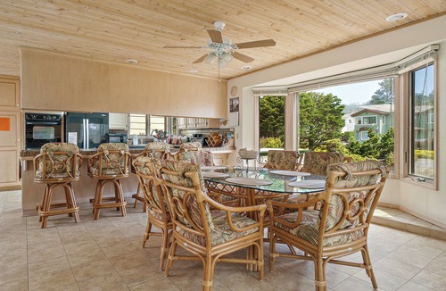 Marine Terrace House | 2166 Sherwood Drive Marine Terrace