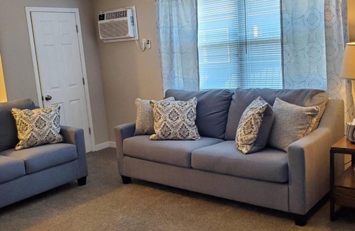 Franklin House | 219 Maxwell St Unit B Such a great place to work and stay