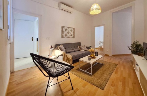 Gothic Quarter Apartment | 21ara1085- 4br apartment in Gótico