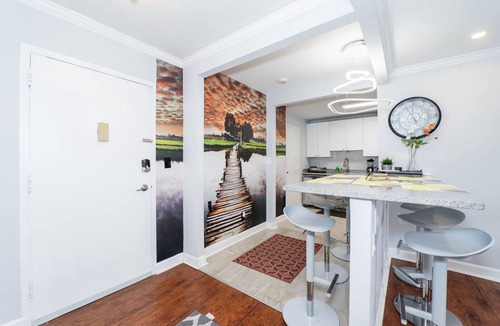 Peachtree Center Condo | 21Floor-2BR/1Bath/- King/Queen bed, Parking/Downtown view