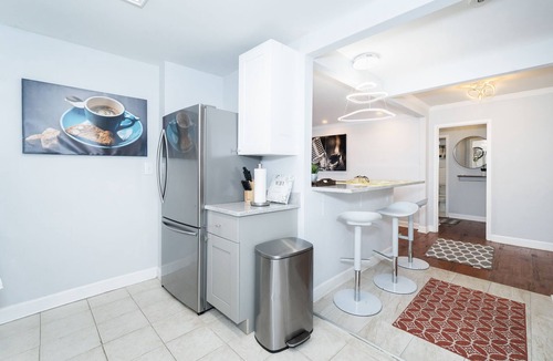 Peachtree Center Condo | 21Floor-2BR/1Bath/- King/Queen bed, Parking/Downtown view