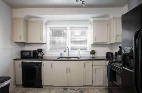 Redmont Park House | 21st Ave Bham Bungalow