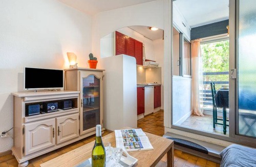 Saint-Cyprien Plage Apartment | 22 m² Apartment ∙ 1 bedroom ∙ 3 guests