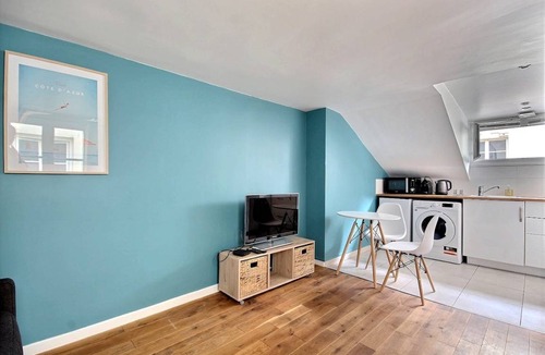 Ternes Apartment | 22 m² Apartment ∙ 1 guest