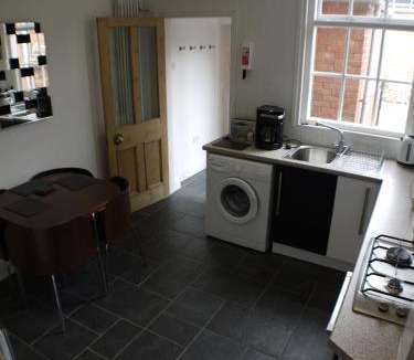 Lincoln House | 22 Mill Road