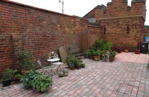 Lincoln House | 22 Mill Road