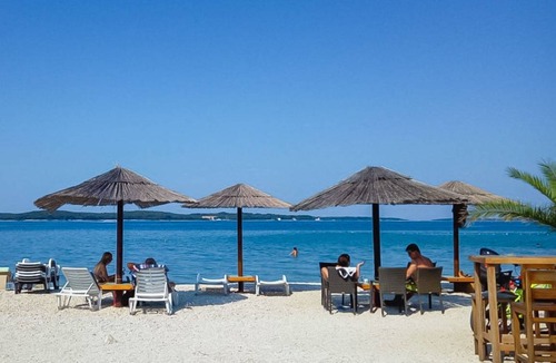 Fazana Villa | 220 m² Villa ∙ 3 bedrooms ∙ 7 guests