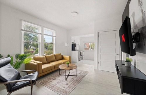 Windsor Apartment | 221 · New Build Open 2 Bedroom Unit
