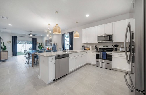 Ybor City Cottage | 2215 E 19th Ave