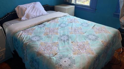 North Philadelphia West House | 2218 N Colorado Double Rooms