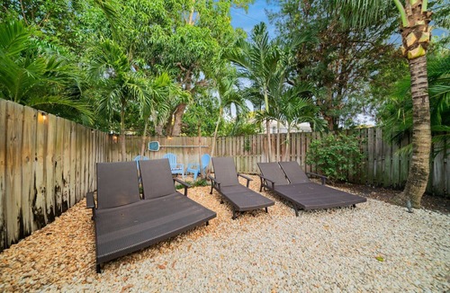 Tropic Isle House | 2221 Managed by Brampton Park
