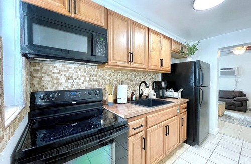 Dolphin Isles Apartment | 2237/U1-Top Pick-Beachfront-Downtown