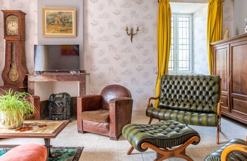 Serres-sur-Arget House | 224 m² House ∙ 6 bedrooms ∙ 12 guests