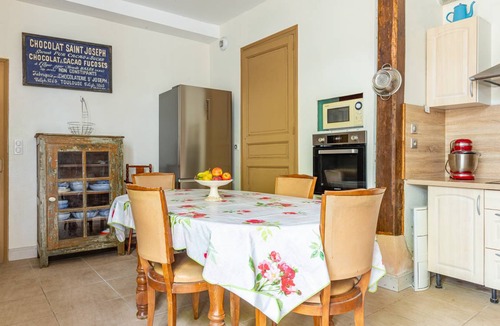 Serres-sur-Arget House | 224 m² House ∙ 6 bedrooms ∙ 12 guests