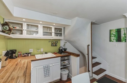 Southwark Villa | 228 Catherine Street