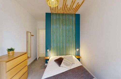 17th Arrondissement Resort | 228 m² Private room ∙ 1 bedroom ∙ 1 guest