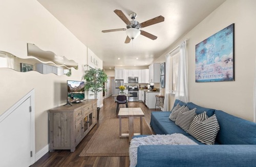 Midtown Sacramento Apartment | 23-2 · Marvelous Midtown stay with a Modern Twist!
