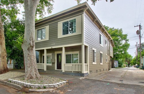 Midtown Sacramento Apartment | 23-2 · Marvelous Midtown stay with a Modern Twist!